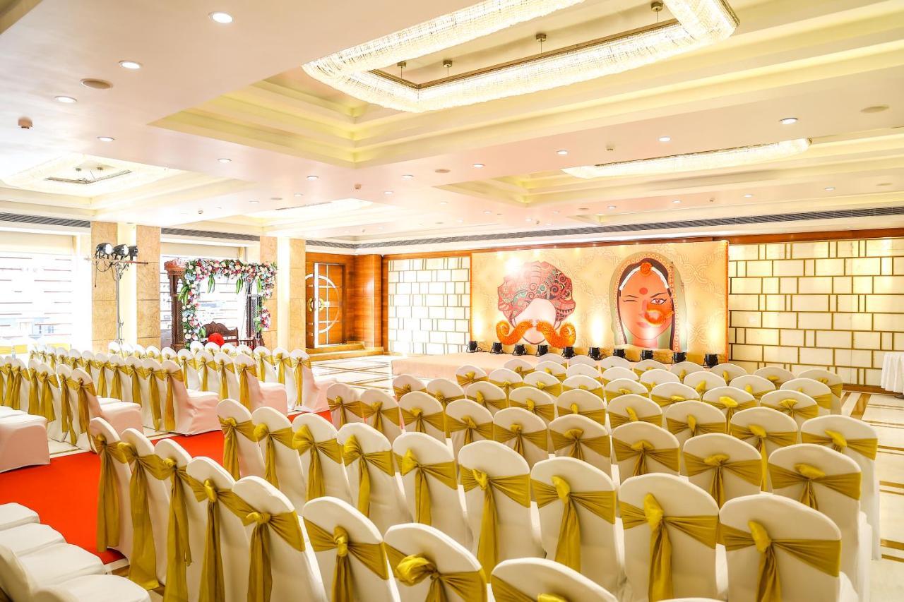 Krishna Palace Hotel Bombay Extérieur photo