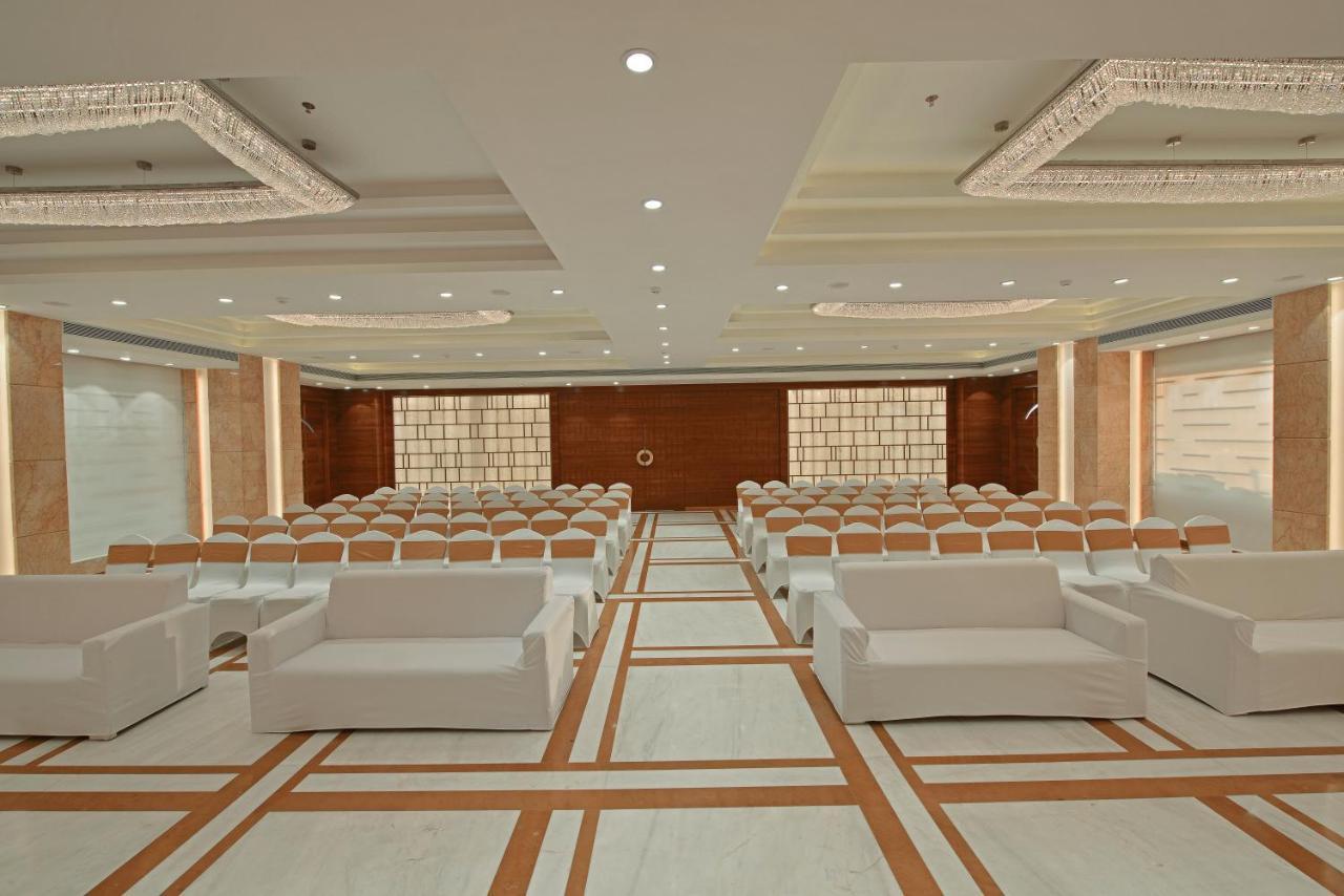 Krishna Palace Hotel Bombay Extérieur photo