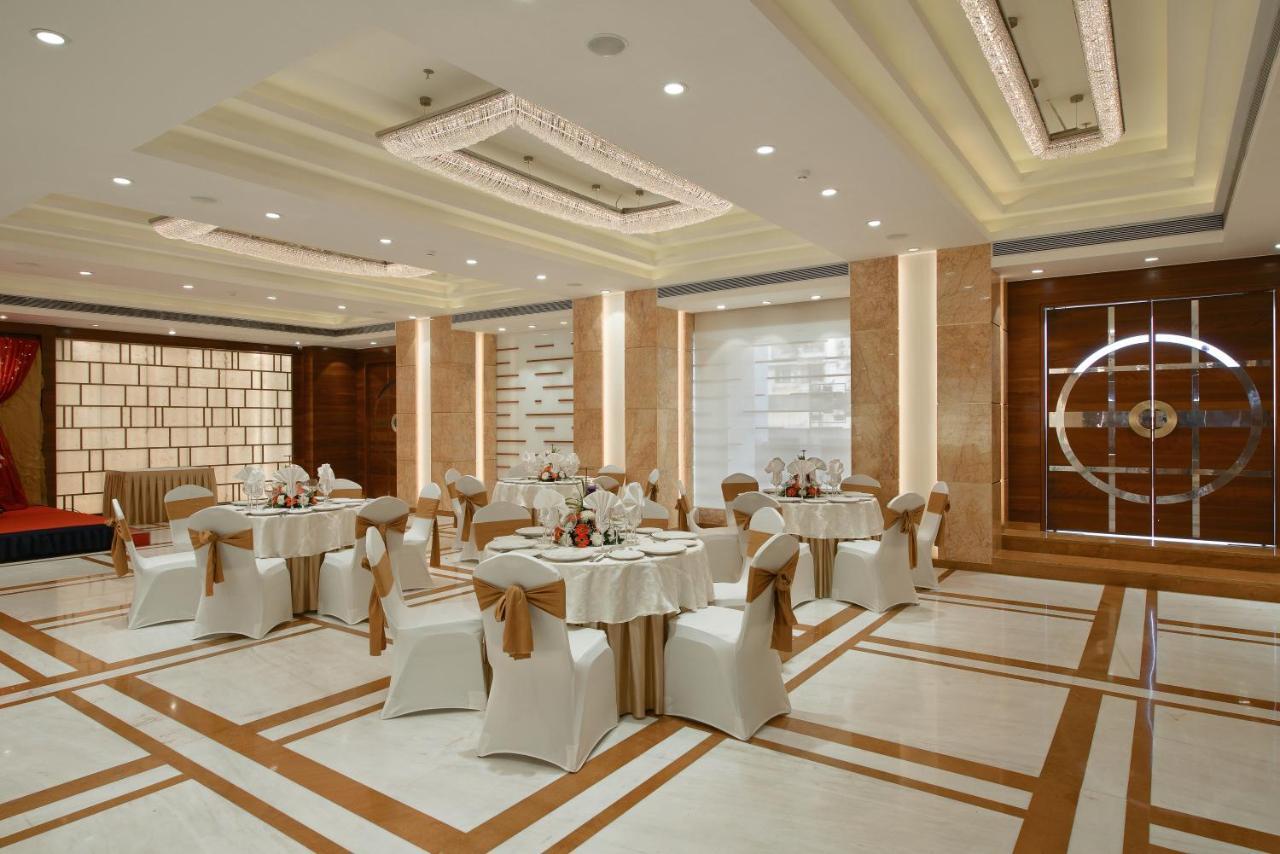 Krishna Palace Hotel Bombay Extérieur photo